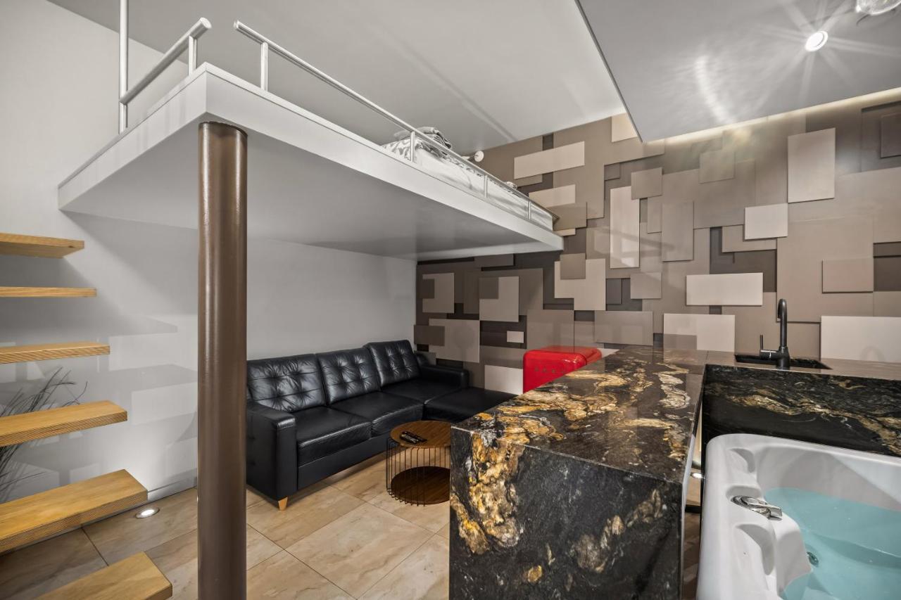 Secret Lounge - Cozy Studio With Sauna And Jacuzzi Вильнюс Экстерьер фото